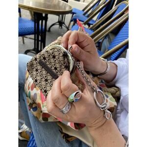 COCCINELLE Italy Luxury  Elegant Coin Purse Holder with keychain